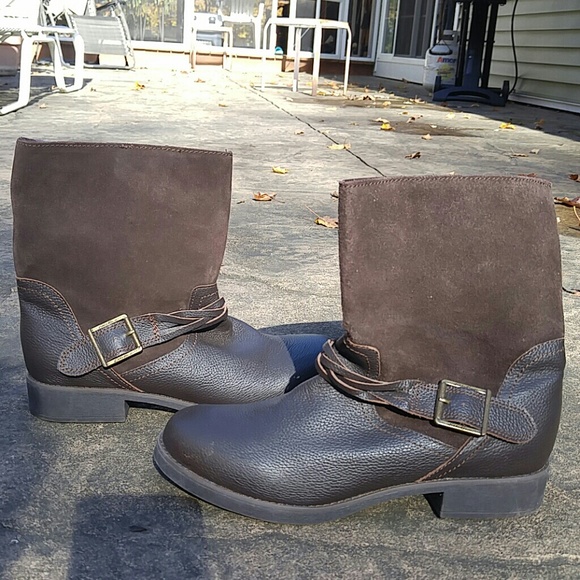 Eddie Bauer Shoes - 🌍EDDIE BAUER🌍